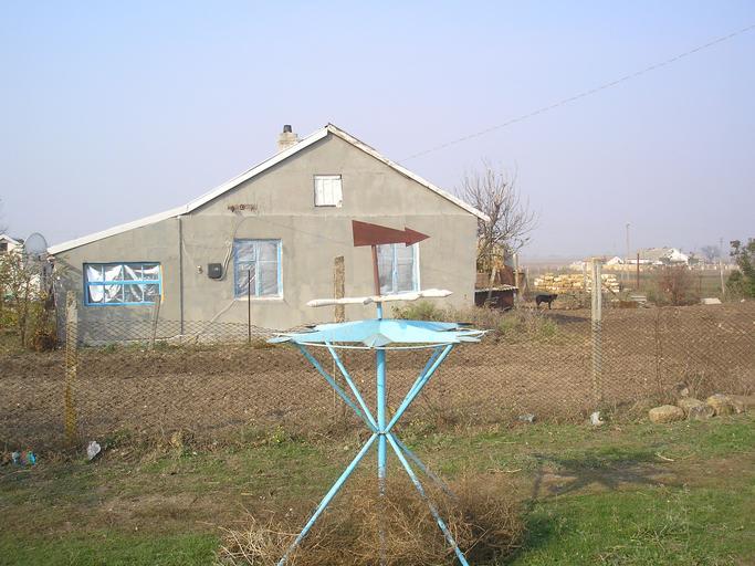 AzovKrasnogv 5.JPG ru Село Азов К� асногва� дейский � айон К� ым Геог� афический цент� К� ыма ru Village Azov Krasnogvardeysky region Crimea The geographical center of the Crimea 2014-11-01 ...