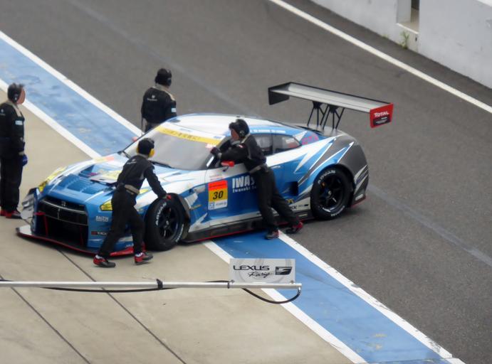 No.30 IWASAKI apr GT-R at 2014 SUPER GT SUZUKA TEST (4).JPG ja 2014年6� �27日に行われた鈴鹿サーキット公式テストにおける30号車IWASAKI apr GT-Rを撮影� � 2014-06-27 16 04 48 own Tokumeigakarinoaoshima cc-zero ...