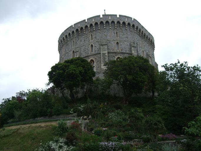 Windsor Castle Round Tower.JPG en Round Tower at Windsor Castle own Ibagli 2008-06-18 Cc-zero Round Tower Windsor Castle