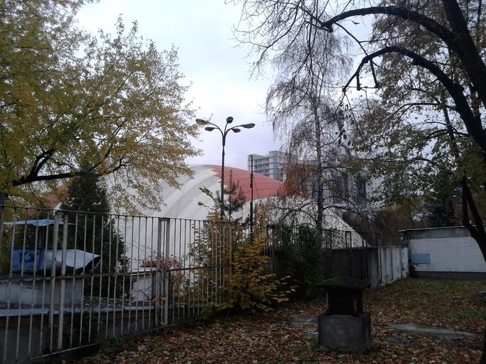 Basen Inflancka 2016.jpg pl Kopuła basenu krytego przy ulicy Inflanckiej w Warszawie 2016-11-06 15 06 17 own Obserwatoriusz other versions cc-zero Inflancka Street in Warsaw Swimming pools in Warsaw