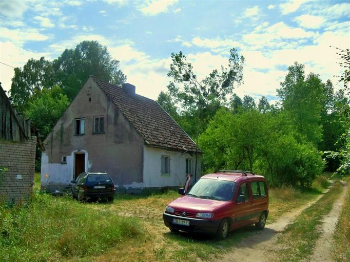 Nowe Dębno.JPG pl Osada Nowe Dębno w Gminie Tychowo własne Brogaj 2010-07-18 Gmina Tychowo Villages in West Pomeranian Voivodeship