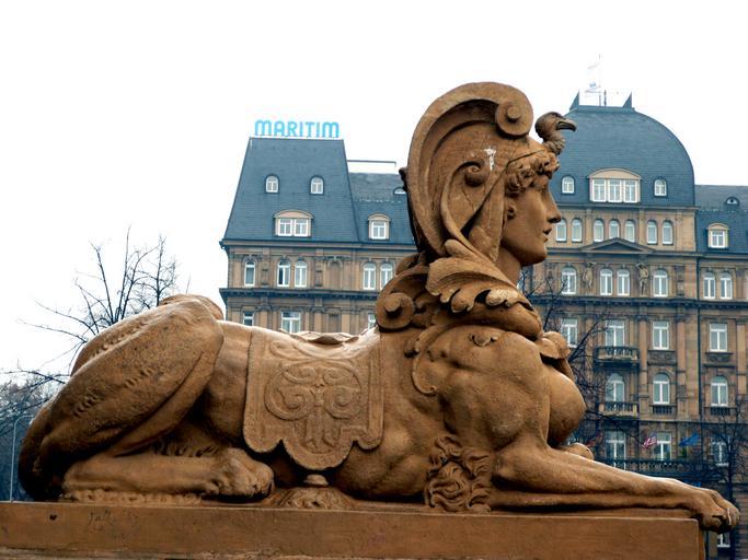 SphinxMannheim.jpg en Sphinx by Ernst Westphal at the water tower in Mannheim Germany Own Ramessos 2008-12 Mannheimer Wasserturm Ernst Westphal