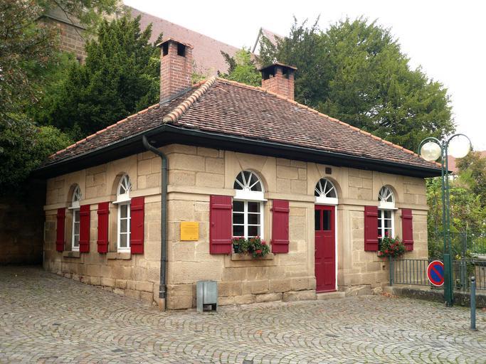 GemeindebackhausEchterdingen.jpg en Public baking house at Echterdingen from the 19th century own Ramessos 2009-09 Leinfelden-Echterdingen Bake houses in Baden-Württemberg