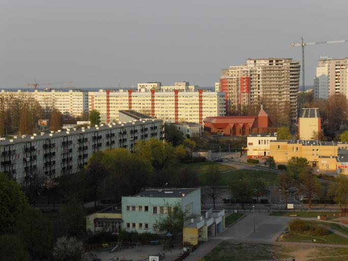 Gdańsk Przymorze Wielkie.JPG pl Gdańsk Przymorze Wielkie own Artur Andrzej 2011-04-28 Cc-zero Przymorze Wielkie Kołobrzeska Street in Gdańsk Olsztyńska Street in Gdańsk Skyscrapers in Gdańsk Albert Chmielowski church in Gdańsk 2011 ...