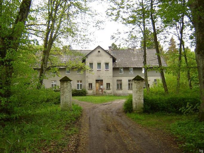 Liśnica pałac.JPG pl Dwór w Liśnicy własne Brogaj 2010-05-16 Liśnica Manor houses in West Pomeranian Voivodeship Liśnica