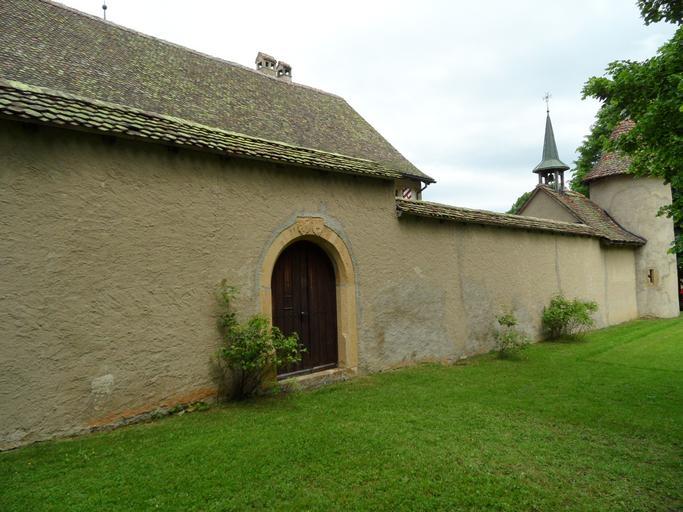 Remontstein4.jpg de Schlösschen Remontstein in Vermes Kanton Jura Schweiz fr Château de Raymontpierre Vermes Canton du Jura Suisse en Raymontpierre Castle in Vermes Canton of Jura Switzerland 2010-06-12 own Gestumblindi 47 18 54 06 N 7 26 ...