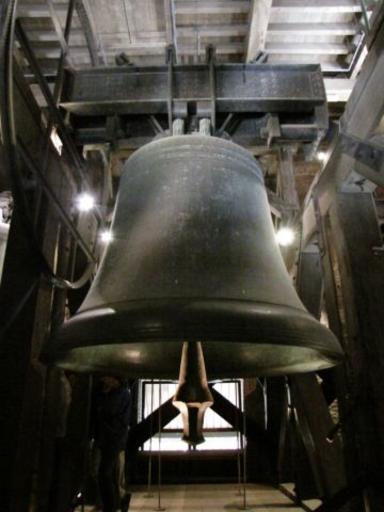 Salvator2.jpg en Dom Tower Utrecht Salvator bell Own Pepijntje 2009-04 Utrecht Dom Tower Geert van Wou