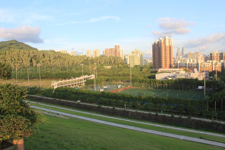 Shenzhen Skyline from Meilin Reservoir Dam3.jpg en Shenzhen Skyline from Meilin Reservoir Dam zh-cn 从深� �市福田区梅林水库大� � � �深� �市� � 2016-10-01 19 02 42 own Huangdan2060 other versions cc-zero Buildings in Futian ...