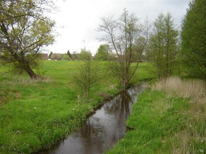 Borzysław Liśnica.JPG pl Liśnica w Borzysławiu own Brogaj 2010-05-16 Borzysław West Pomeranian Voivodeship Liśnica tributary of Parsęta