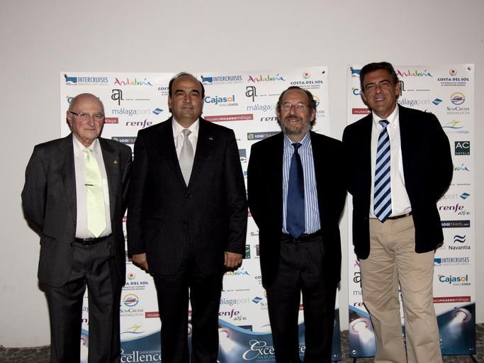 Explore CruisesNews Media Group.'s 8681 photos on Flickr!