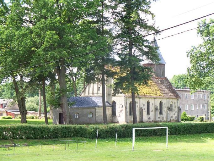 Bukówko kościół.JPG pl Kościół pw św Jana Chrzciciela w Bukówku własne Brogaj 2010-07-07 Saint John the Baptist church in Bukówko