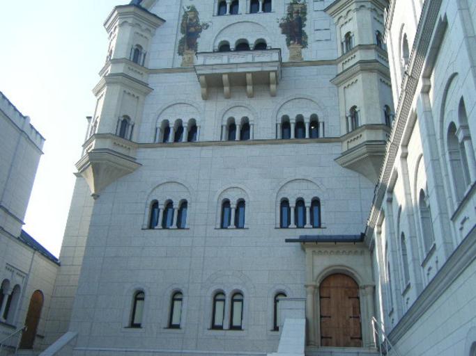 Taiyo Park 0001 28.jpg en 白鳥城 Hakucho-Castle or Shiratori-Castle Taiyo Park Himeji City Hyogo Prefecture Japan 2012-05-27 17 26 47 own Brakeet other versions cc-zero Taiyo Park