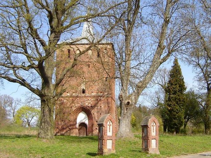 Church in Cieszyn, Westpomeranian Voivodeship.jpg Cieszynie Zabytek ZP/145 Cieszyn West Pomeranian Voivodeship własne Brogaj 02-05-2010 Cieszyn West Pomeranian Voivodeship Churches in powiat koszaliński Cieszyn Churches in the Roman ...