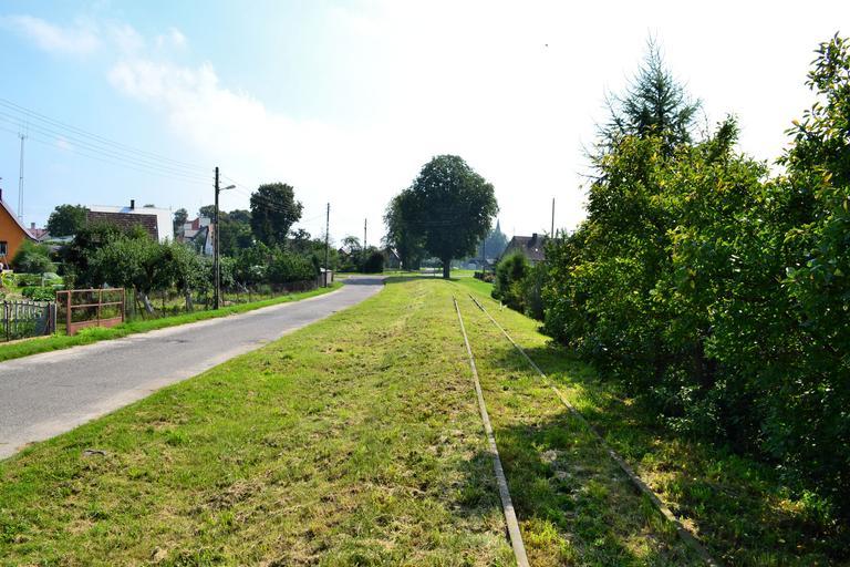 Marianowo tory.jpg pl Marianowo woj zachodniopomorskie own Kapitel 2011 Cc-zero Marianowo West Pomeranian Voivodeship Stargardzka Kolej Wąskotorowa Rail tracks in Poland