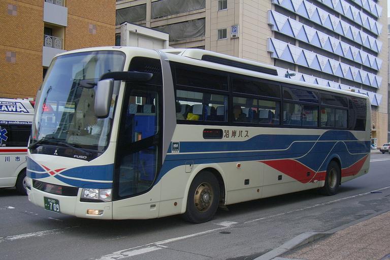 Engan bus A200F 0709.JPG LangSwitch Asahikawa to Rumoi 旭� ��留萌 LangSwitch Engan Bus 沿岸バス LangSwitch Asahikawa 200 Ka 709 旭� 200か709 LangSwitch Omnibus 乗合 LangSwitch Rumoi depot 留萌営業� LangSwitch Mitsubishi ...