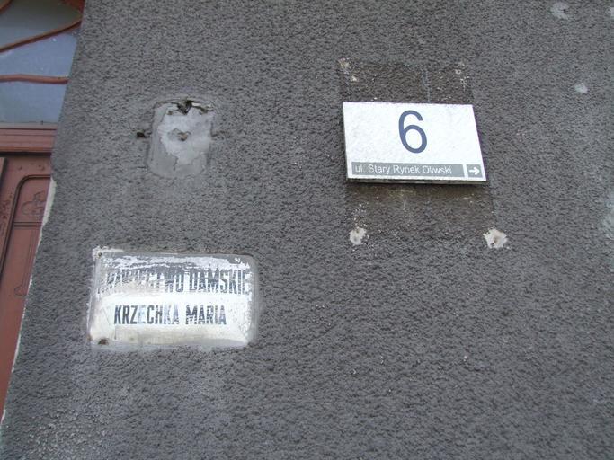 Gdańsk by Joymaster - 191.JPG pl Gdańsk Stary Rynek Oliwski own User Joymaster/Signature 2009-06-30 Photographs by Joymaster personal Stary Rynek Oliwski Street signs in Gdańsk City Information System 2009 in Gdańsk House numbers in ...