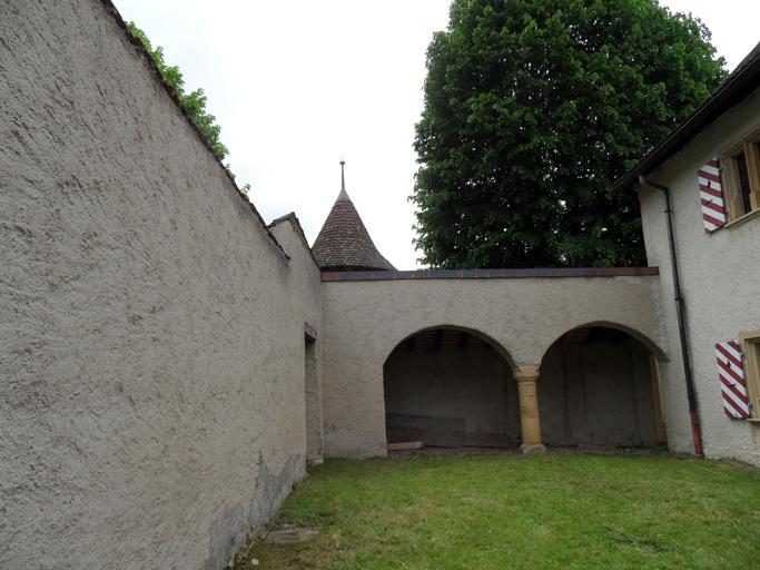 Remontstein10.jpg de Schlösschen Remontstein in Vermes Kanton Jura Schweiz fr Château de Raymontpierre Vermes Canton du Jura Suisse en Raymontpierre Castle in Vermes Canton of Jura Switzerland 2010-06-12 own Gestumblindi Cc-zero Uploaded ...