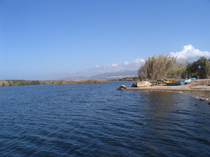 La-Perla-Blu03.jpg Lagoon La Perla Blu at the mouth of Coghinas River near Valledoria in Sardinia Own 2007-10-18 Markus Braun Valledoria Coghinas River