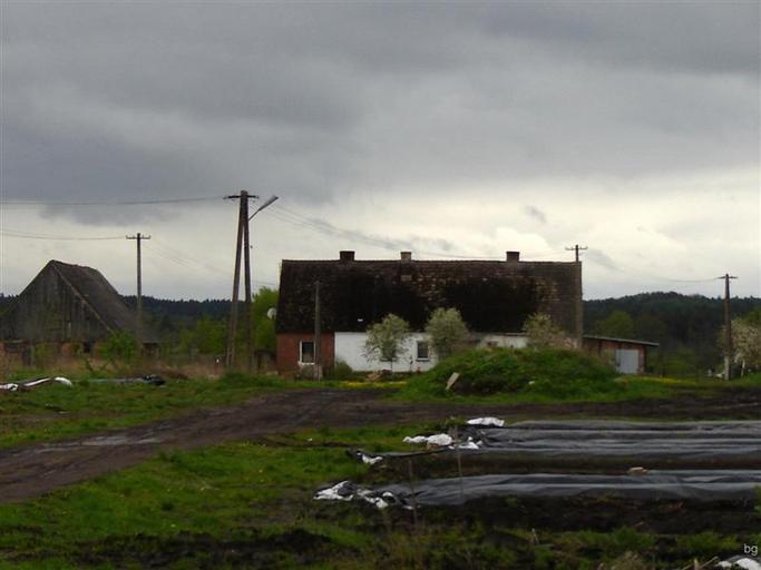 Sławomierz.JPG pl widok osady własne Brogaj 2010-05-16 Gmina Tychowo