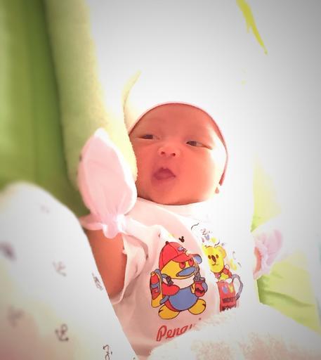 Baby 18 ngày tuổi HangVu0410 Hang Vu