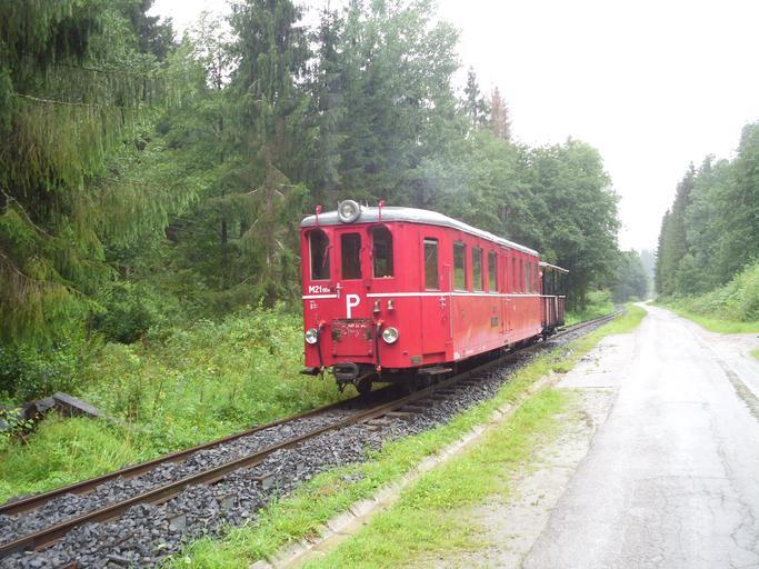 CHZ railcar Vydrovo.JPG Čierny Hron Railway on the Vydrovo branch 2014-08-21 10 46 10 own Jan Pešula cc-zero Uploaded with UploadWizard Čiernohronská železnica Čierny Balog