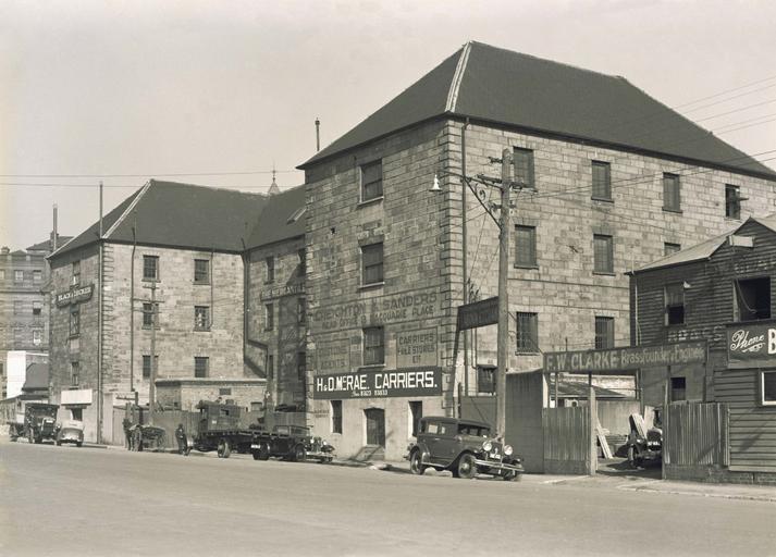 Many other photos in our collection are available to view and browse on our website using Photo Investigator. Commissariat Stores building - now the site of the Museum of Contemporary Art Dated: 1 September 1939 Digital ID: ...