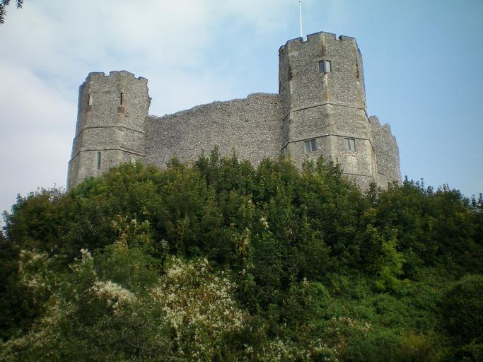 Lewes Castle keep.JPG 1043894 en Lewes Castle keep East Sussex England own Charlesdrakew 2009-09-19 Lewes Castle