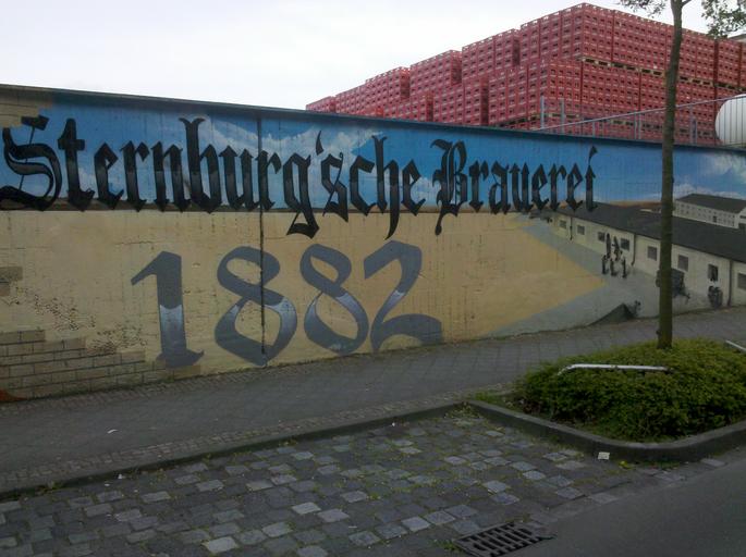 Fassade der Sternburg-Brauerei in Leipzig - 2.jpeg own Cmuelle8 2016-05-01 51 19 54 N 12 23 60 E alt 170_source exif_heading 3 cc0 Uploaded from Mobile Android 1 0beta13 Sternburg beer Photos taken with Motorola