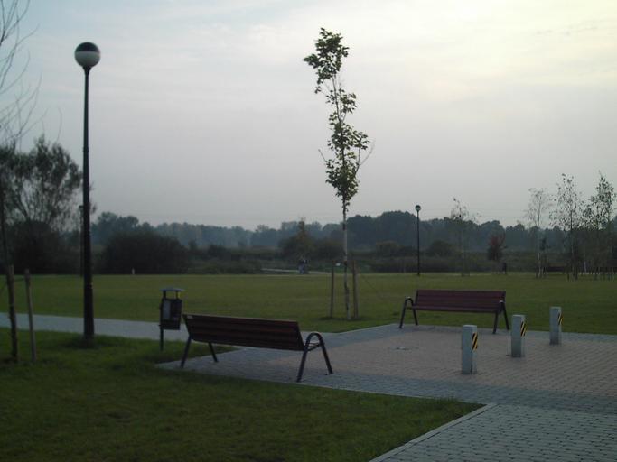 Park2 R.JPG 2004-01-01 own assumed Humanista-pl Raszyn