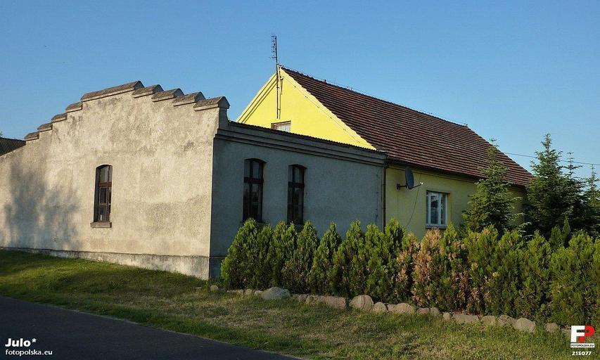 Nowy Belęcin, Nowy Belęcin 34 - fotopolska.eu (215077).jpg pl Dom nr 34 w Nowym Belęcinie widok z drogi od strony pd -zach Street name House number House name Postal code Nowy Belęcin Powiat leszczyński WP PL 2011-05-21 http //...