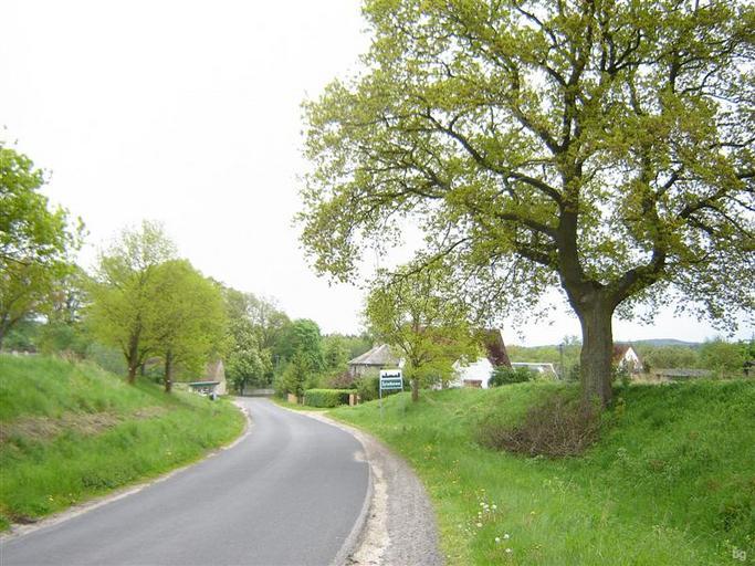 Żytelkowo.JPG pl Wjazd od strony Klępina własne Brogaj 2010-05-28 Żytelkowo